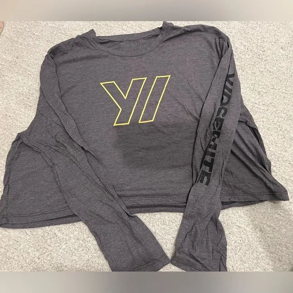 James Perse Y/OSEMITE Tech Jersey Cropped Tee
Sz 4